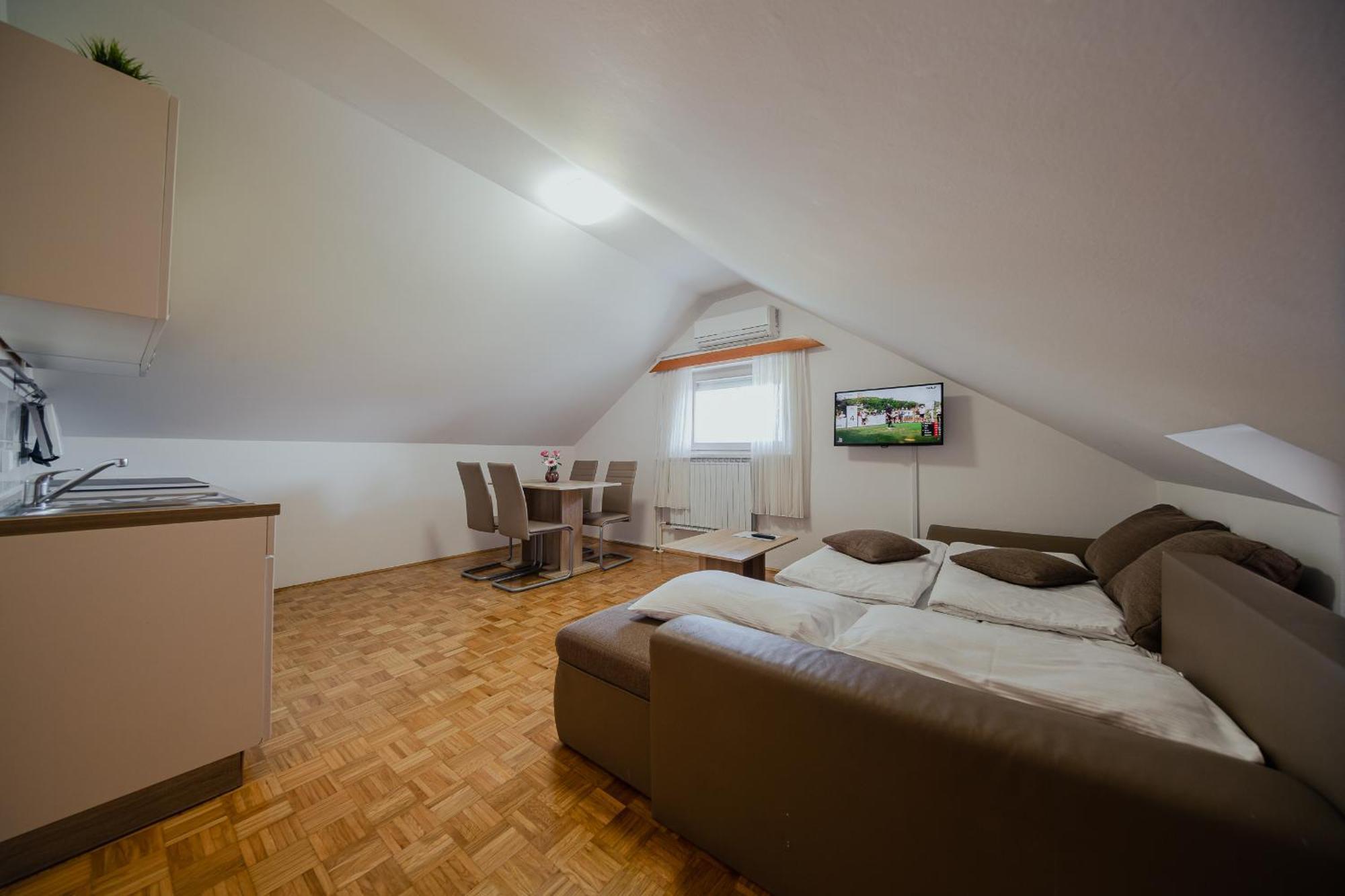 Hotel Maj Inn モラフスケ・トプリツェ 部屋 写真
