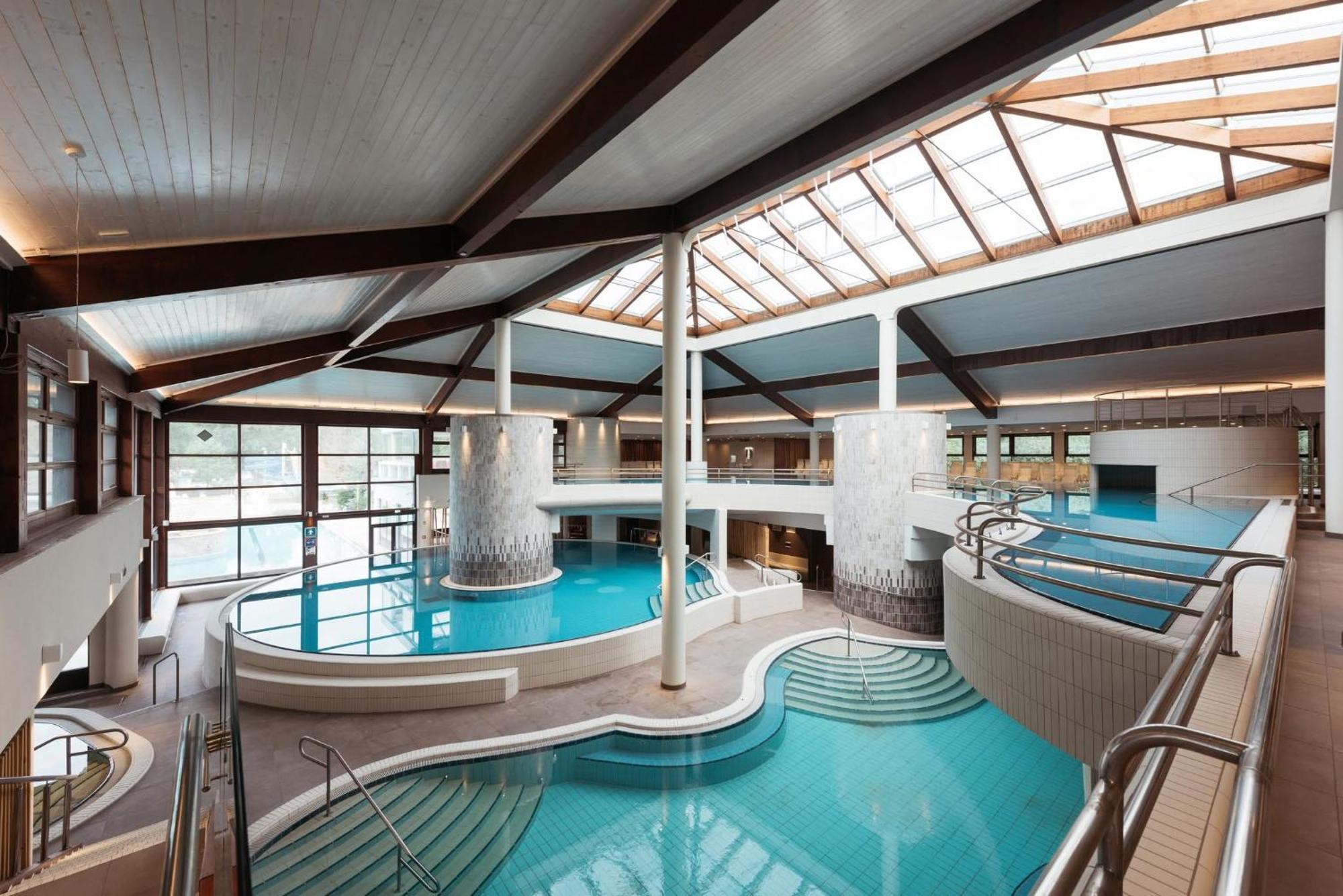 Hotel Maj Inn モラフスケ・トプリツェ エクステリア 写真